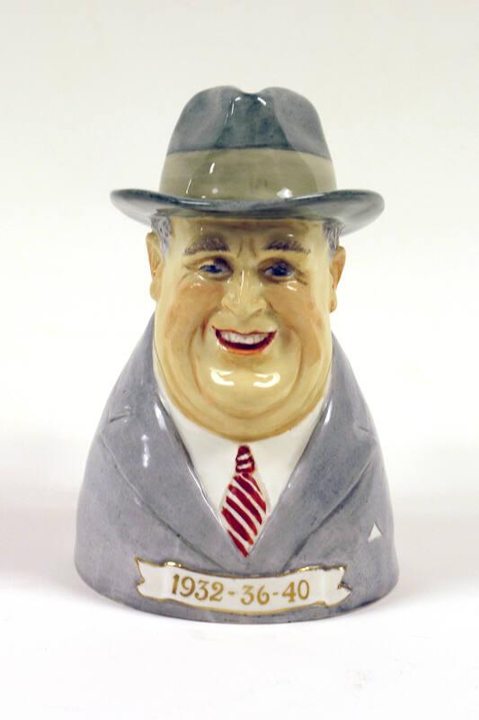 Royal Worcester Porcelain Co.