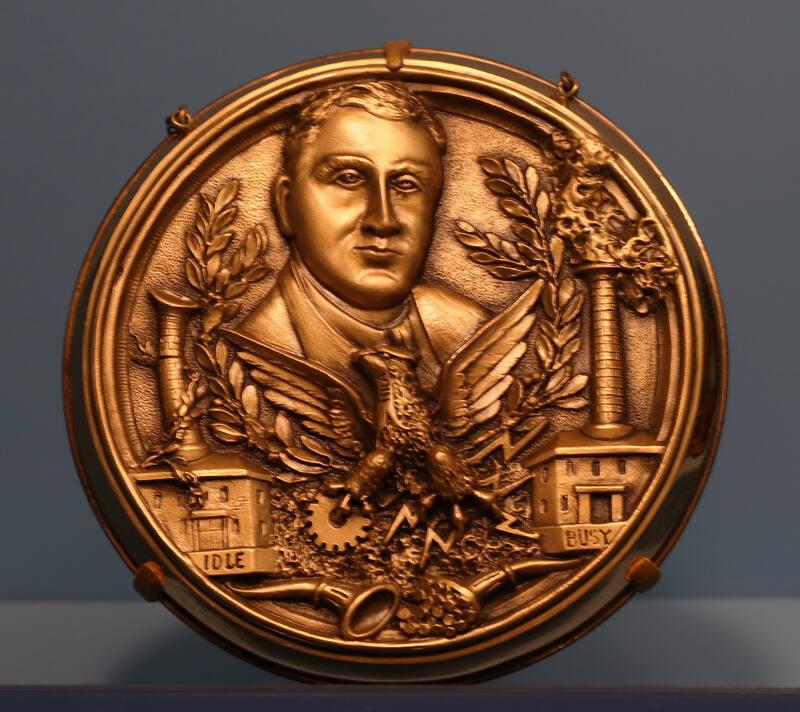 Franklin D. Roosevelt National Recovery Administration (NRA) Medallion