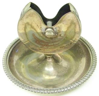 Ashtray with Match Holder