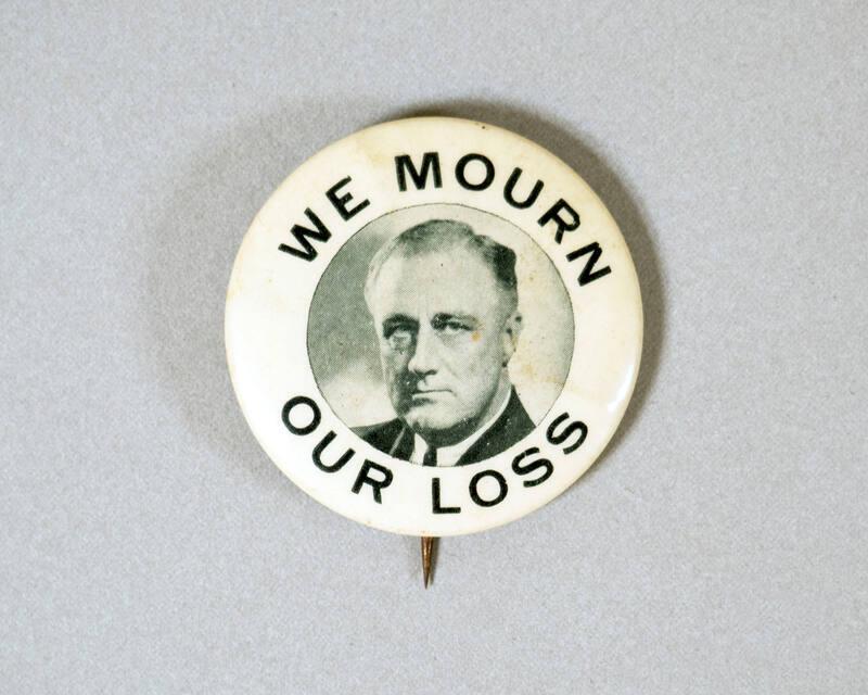Franklin D. Roosevelt Commemorative Button