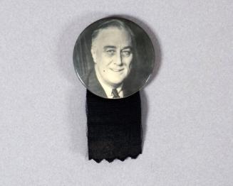 Franklin D. Roosevelt Commemorative Button