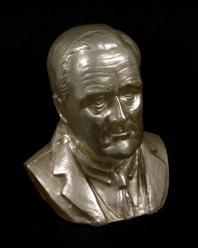 Franklin D. Roosevelt Bust