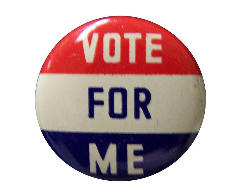 Vote for Me Campaign Button, 1940