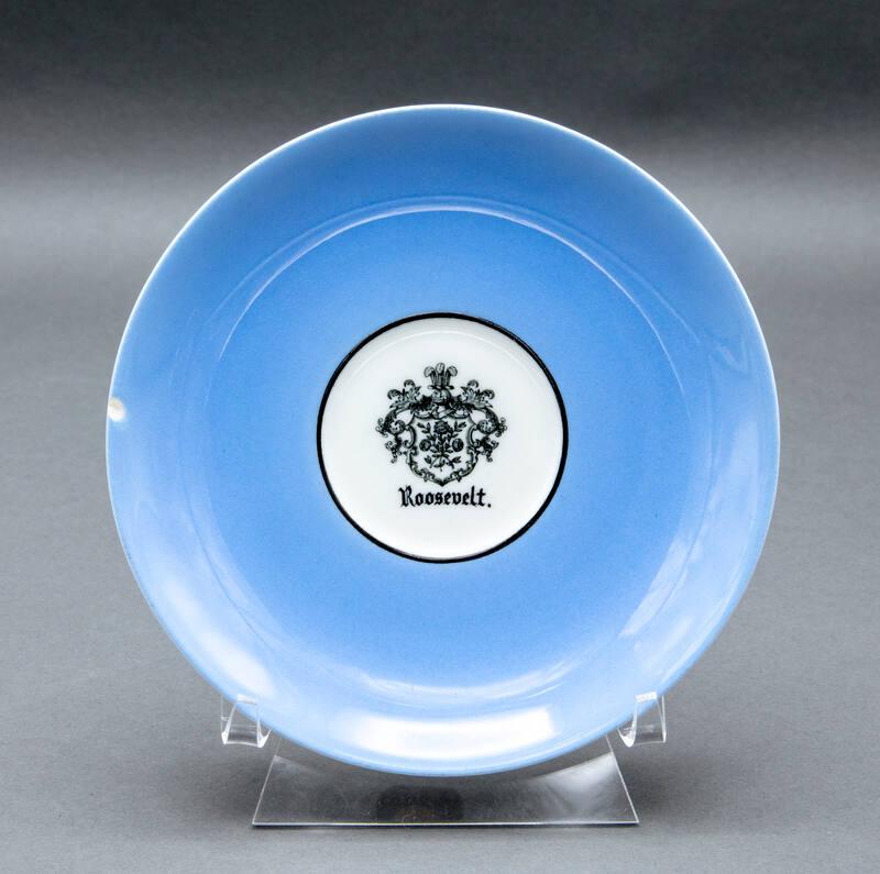 Rho Dendra Saucer