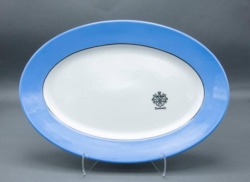 Rho Dendra Platter