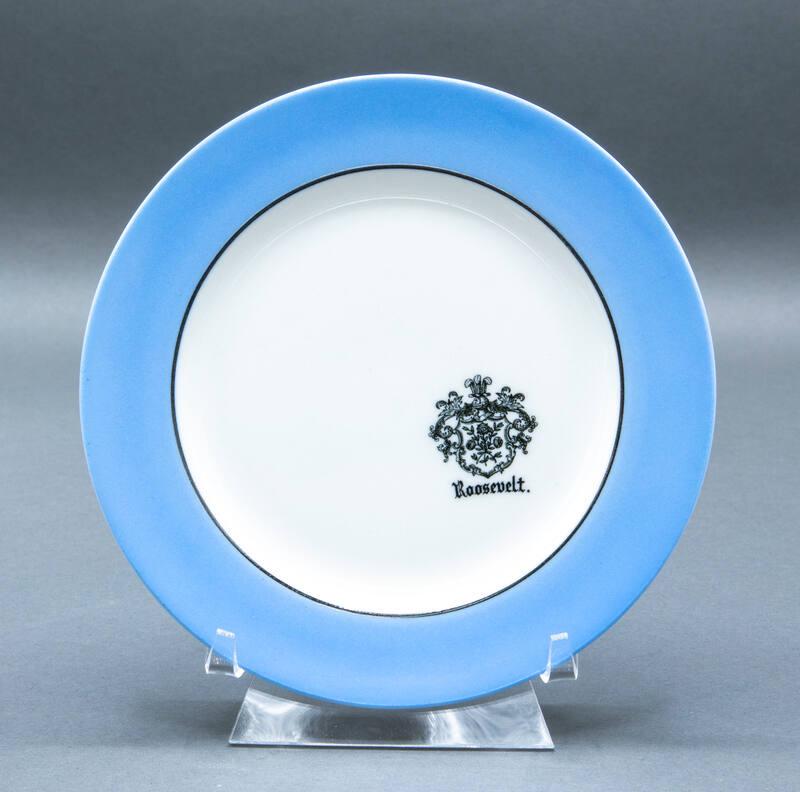 Rho Dendra Bread and Butter Plate