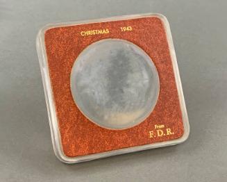 Magnifying Glass Paperweight