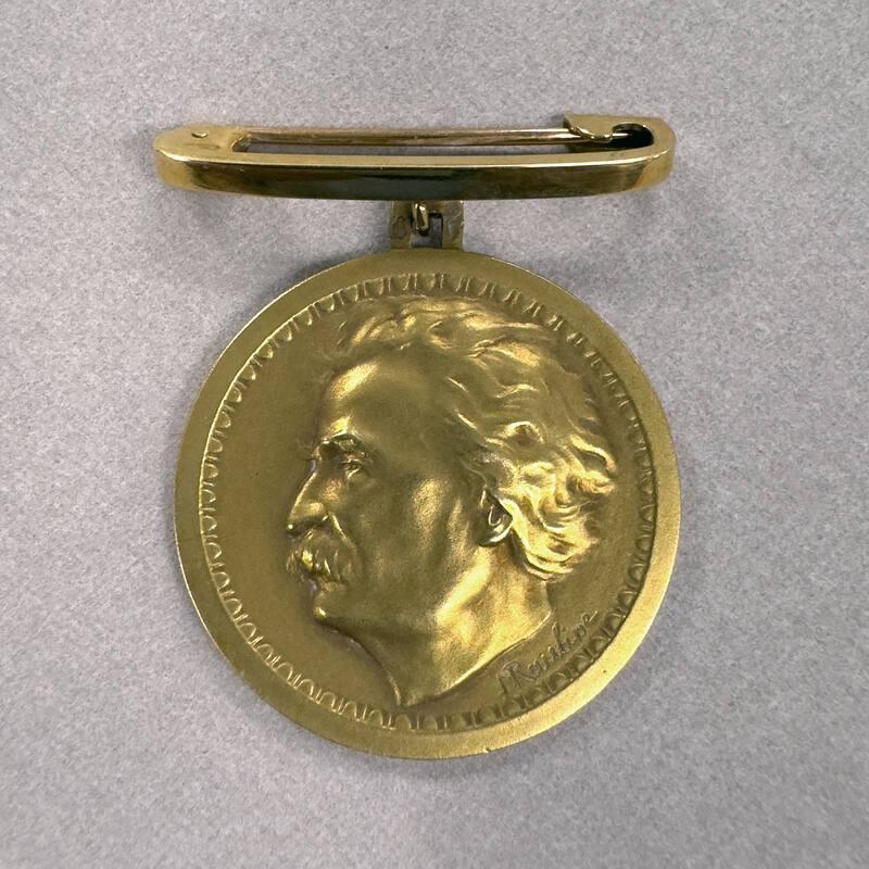 Mark Twain Society Award Pin